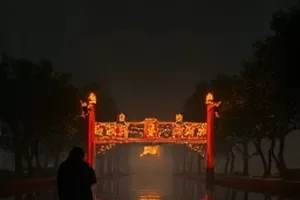 《北纬三十七度》纪录片封面：金色麦田与远山